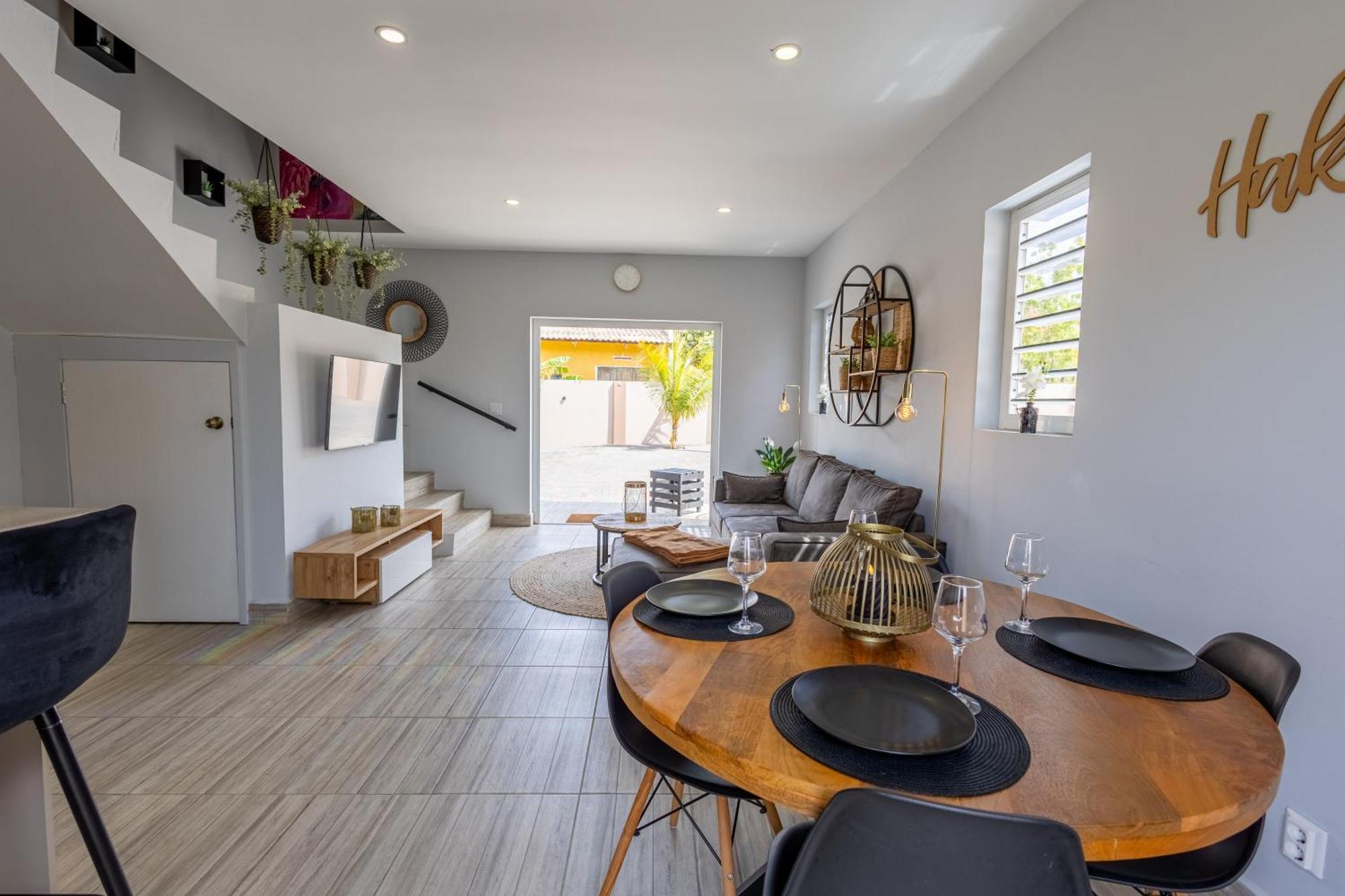 Av Curacao - Centrally Located Spacious Apartment Willemstad Exterior photo
