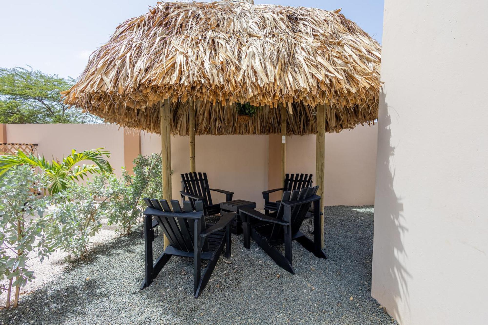 Av Curacao - Centrally Located Spacious Apartment Willemstad Exterior photo